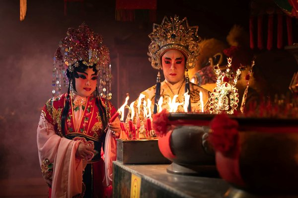 Quels sont les pièges à éviter dans la production d'un opéra contemporain ?