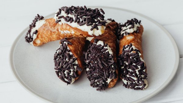 Cannoli siciliens : partagez en famille cette délicieuse tradition